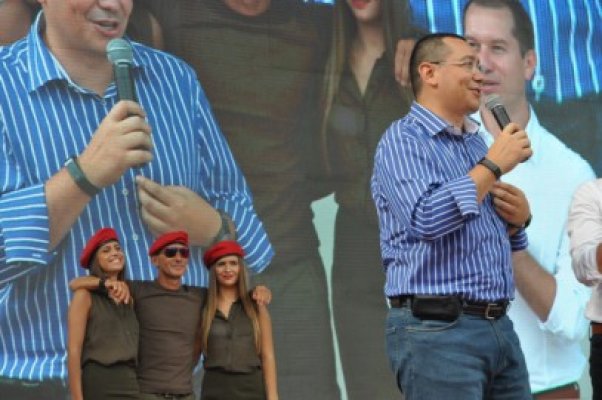 Victor Ponta a declarat că-l invidiază pe Mazăre pentru maşini, cluburi şi bodyguarzi